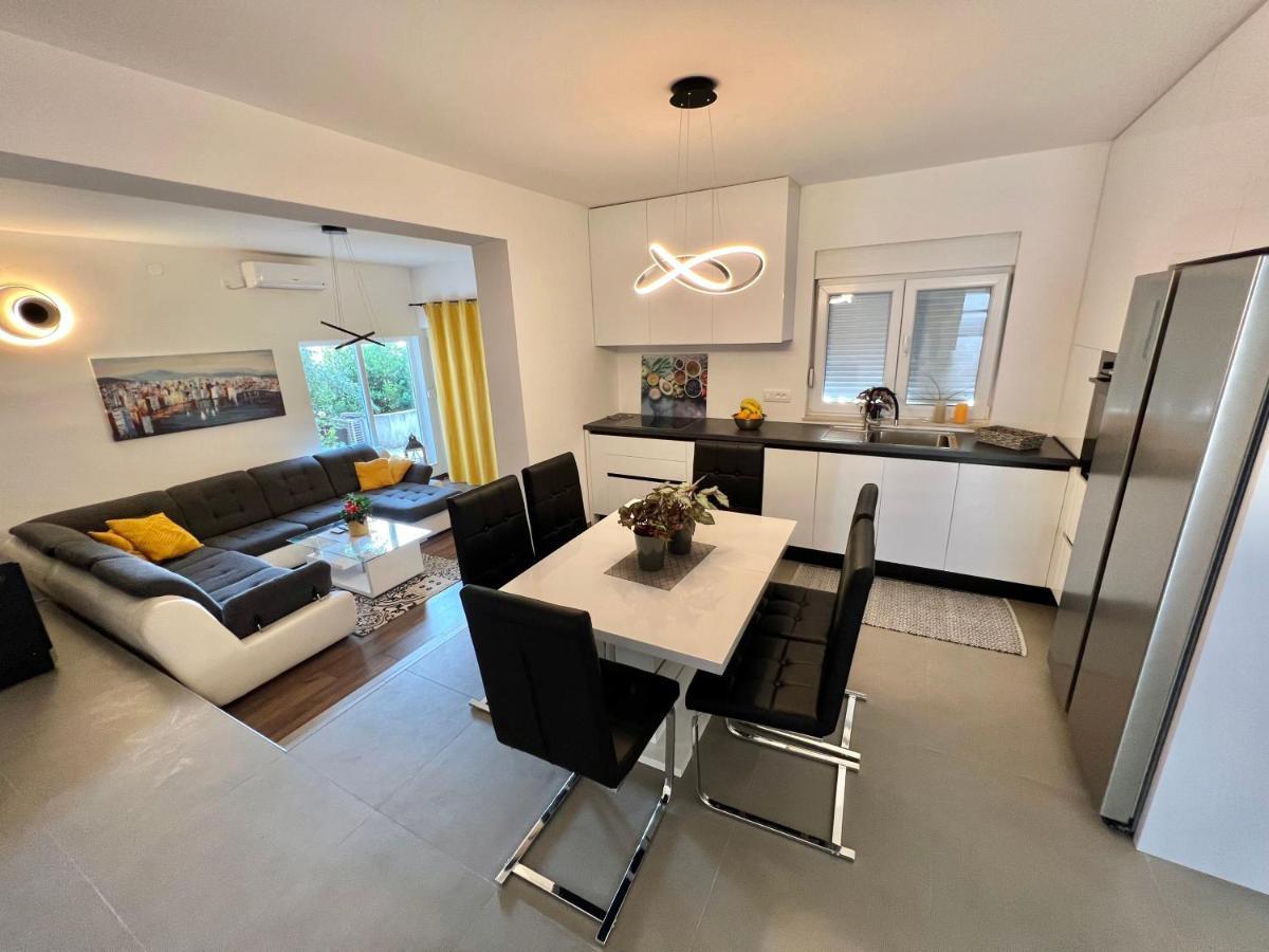 Apartman Barbara Crikvenica Esterno foto