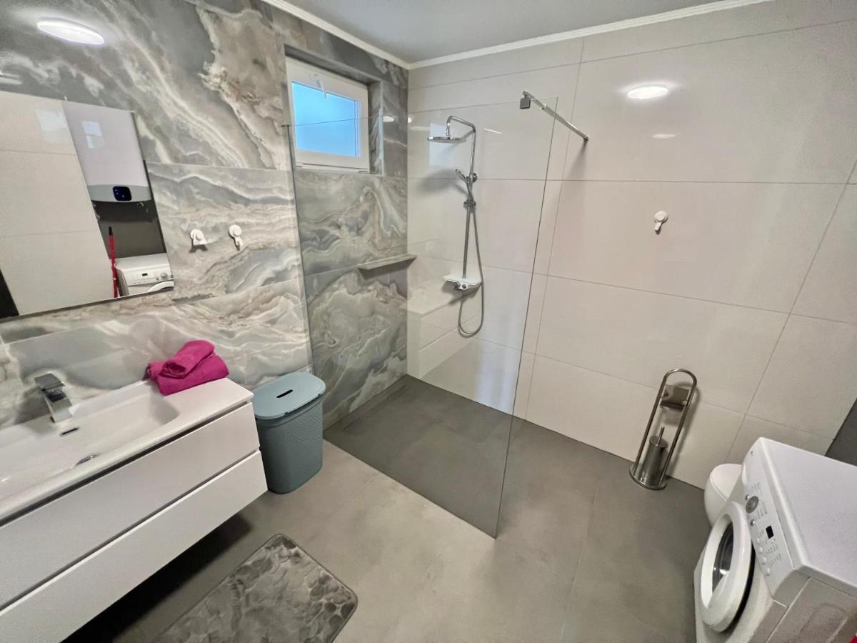 Apartman Barbara Crikvenica Esterno foto