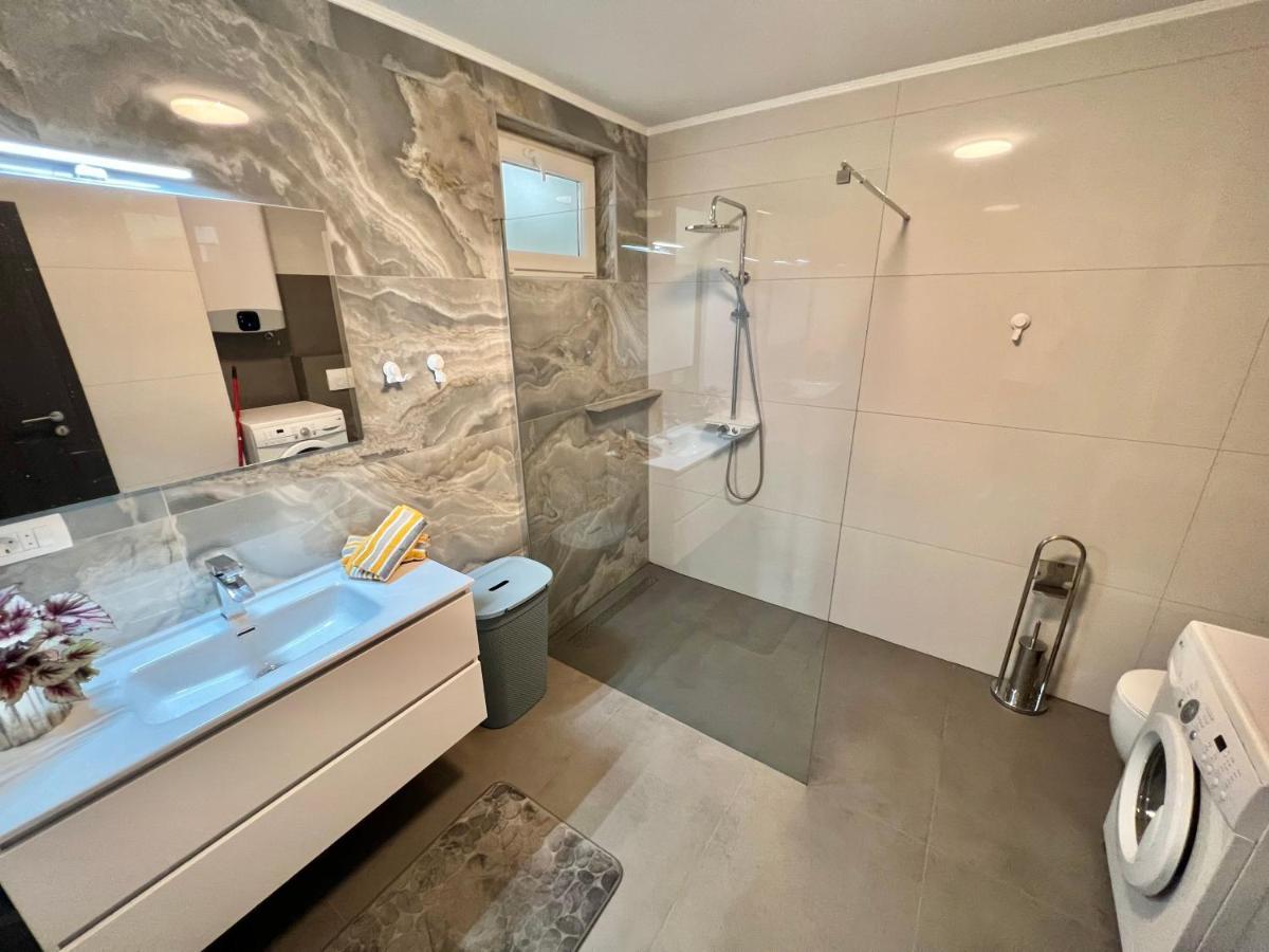 Apartman Barbara Crikvenica Esterno foto
